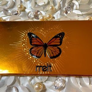 MELT Cosmetics Monarca Amor Y Mariposas Blush Palette 🦋 LIKE NEW!